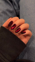 Cat eye nails