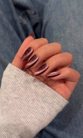 Cat eye nail’s