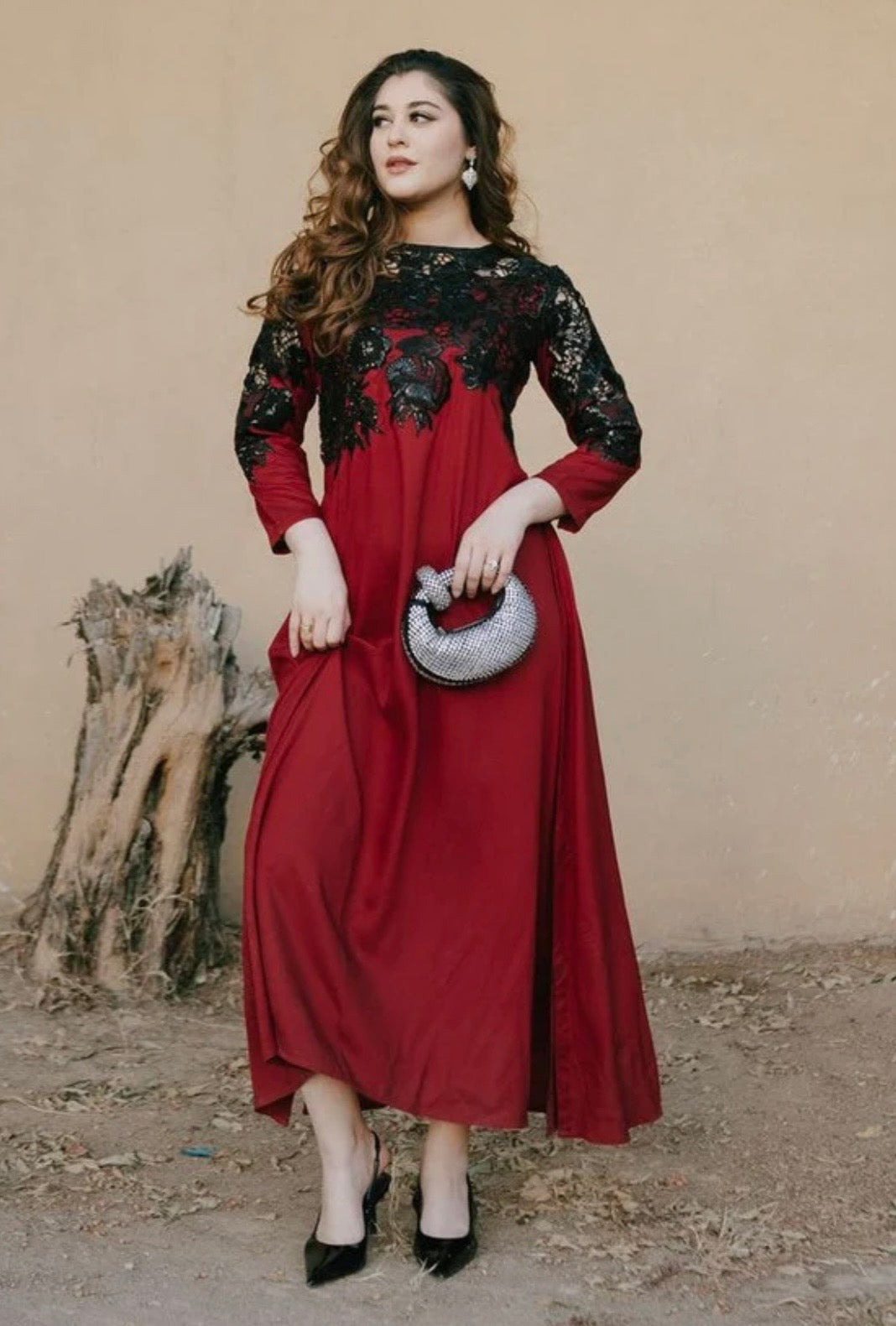 Rose red