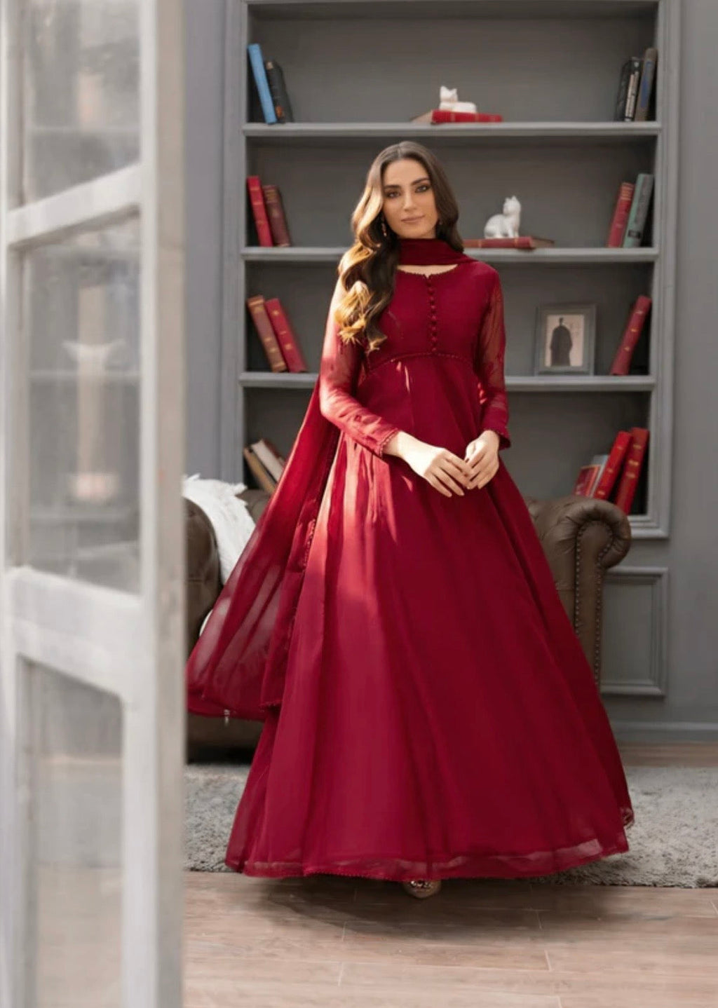 Red anarkali