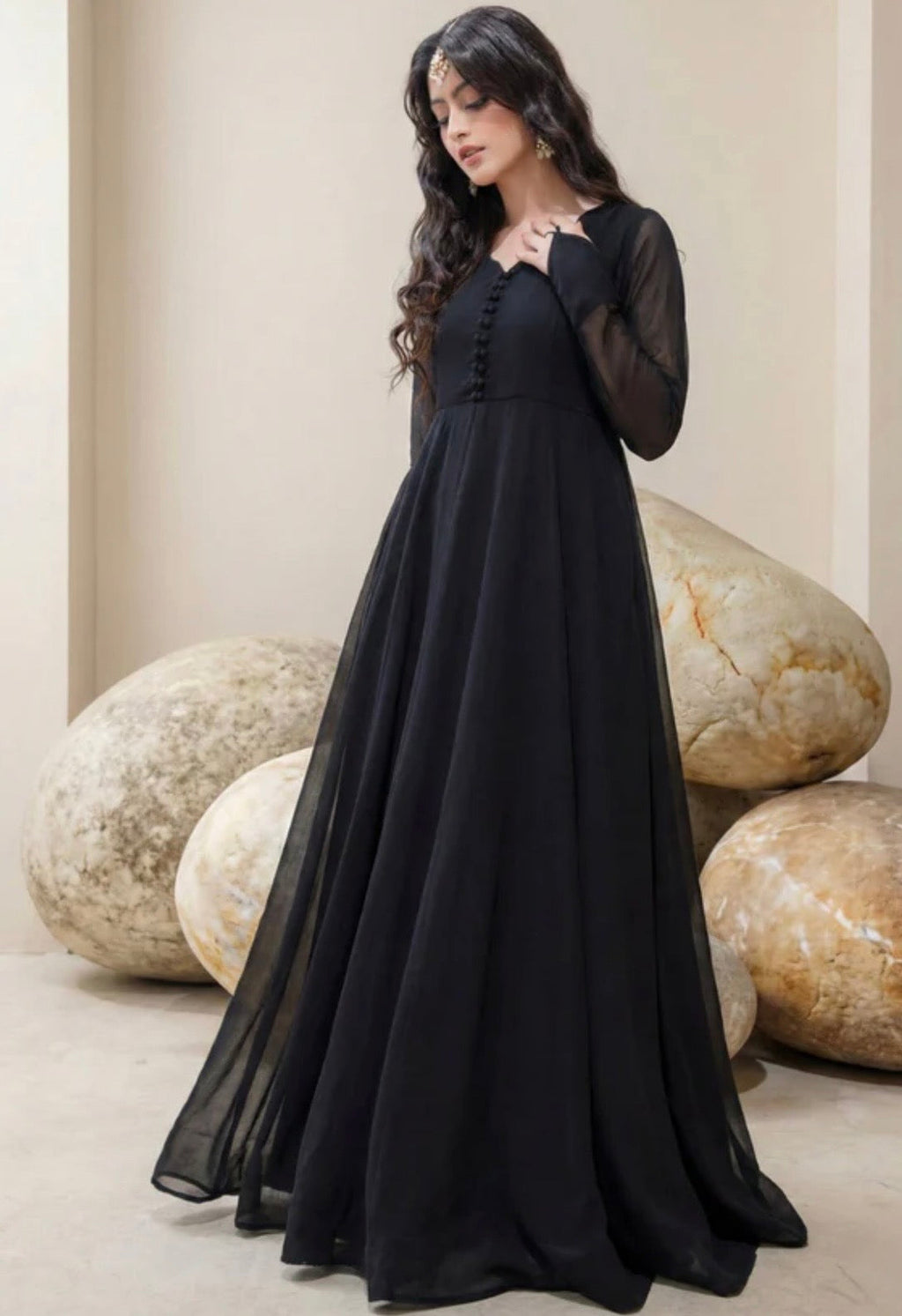 Black anarkali